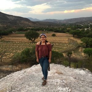 Meet your Posher, Marisol